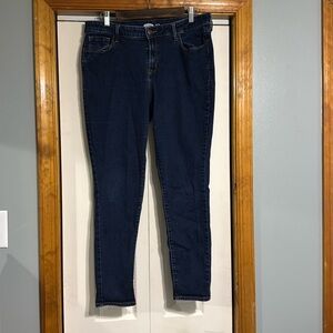 Old Navy Rockstar Super Skinny Jeans